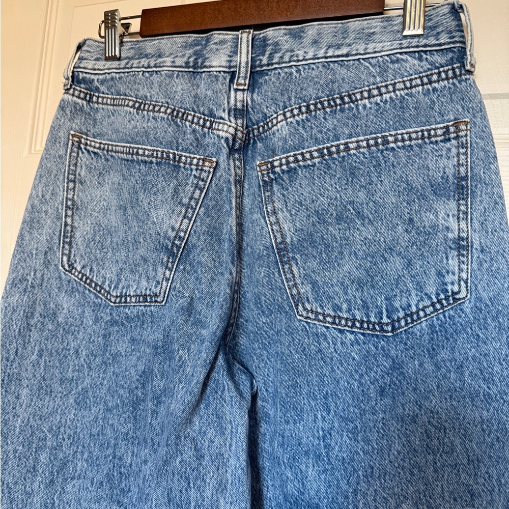 Universal Thread Mid-Rise Super Jeans Wide Leg Jeans - Picture 7 of 10